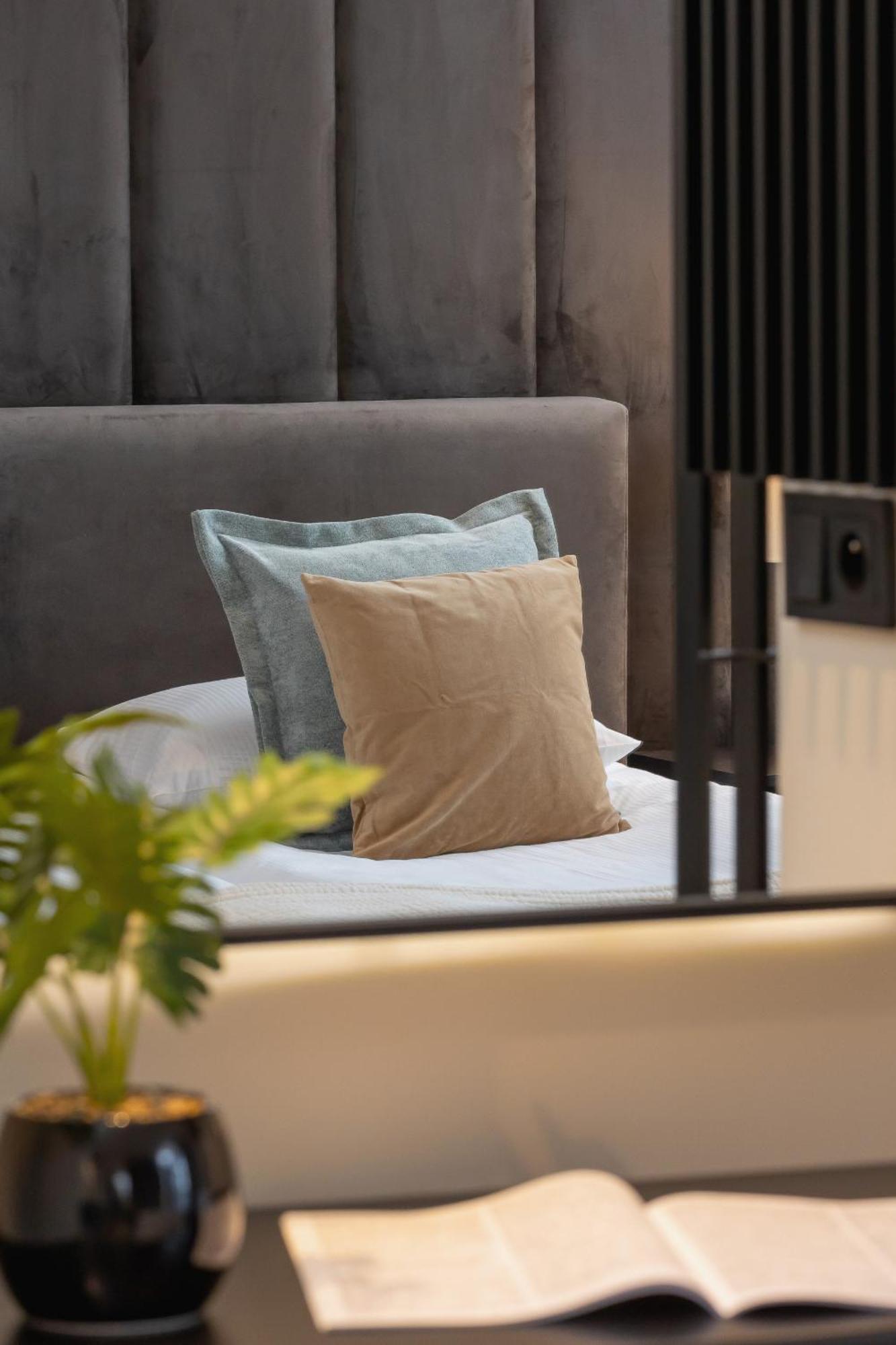 Exclusive On The Vistula River In By Renters Prestige Krakau